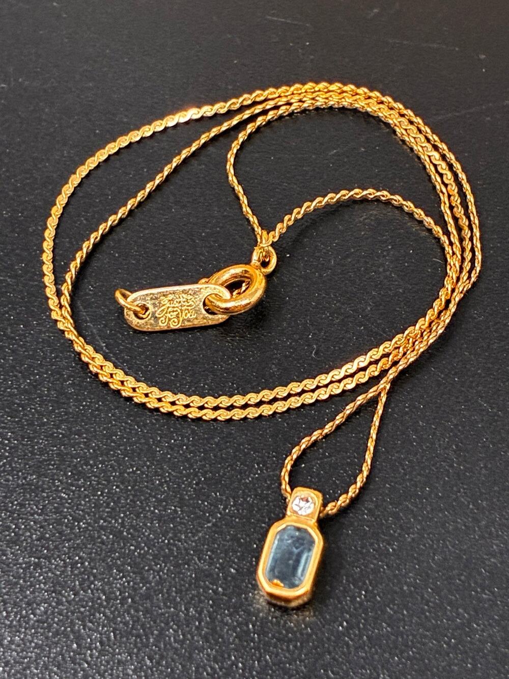 Signed Gold Tone Pale Blue Faceted Stone Pendant Necklace